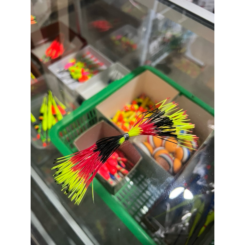 SKRIT ซอฟท์ฟร็อกขายปลีก