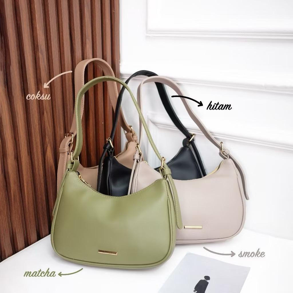 กระเป๋าสะพาย Eiko - กระเป๋าสะพายข้างผู้หญิง