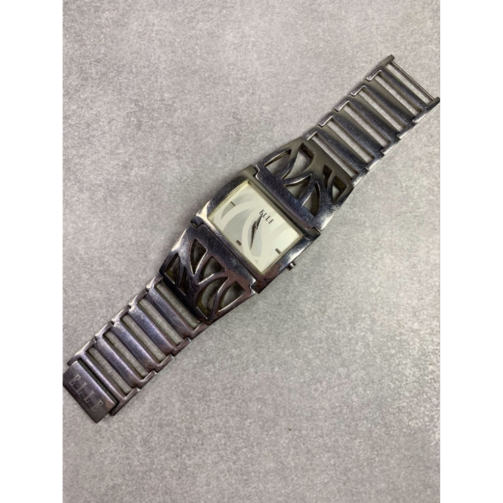 Preloved Elle นาฬิกาผู้หญิงมือสองของแท้