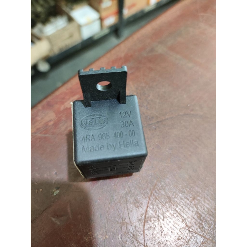 HELLA 12V RELAY 4 ขา