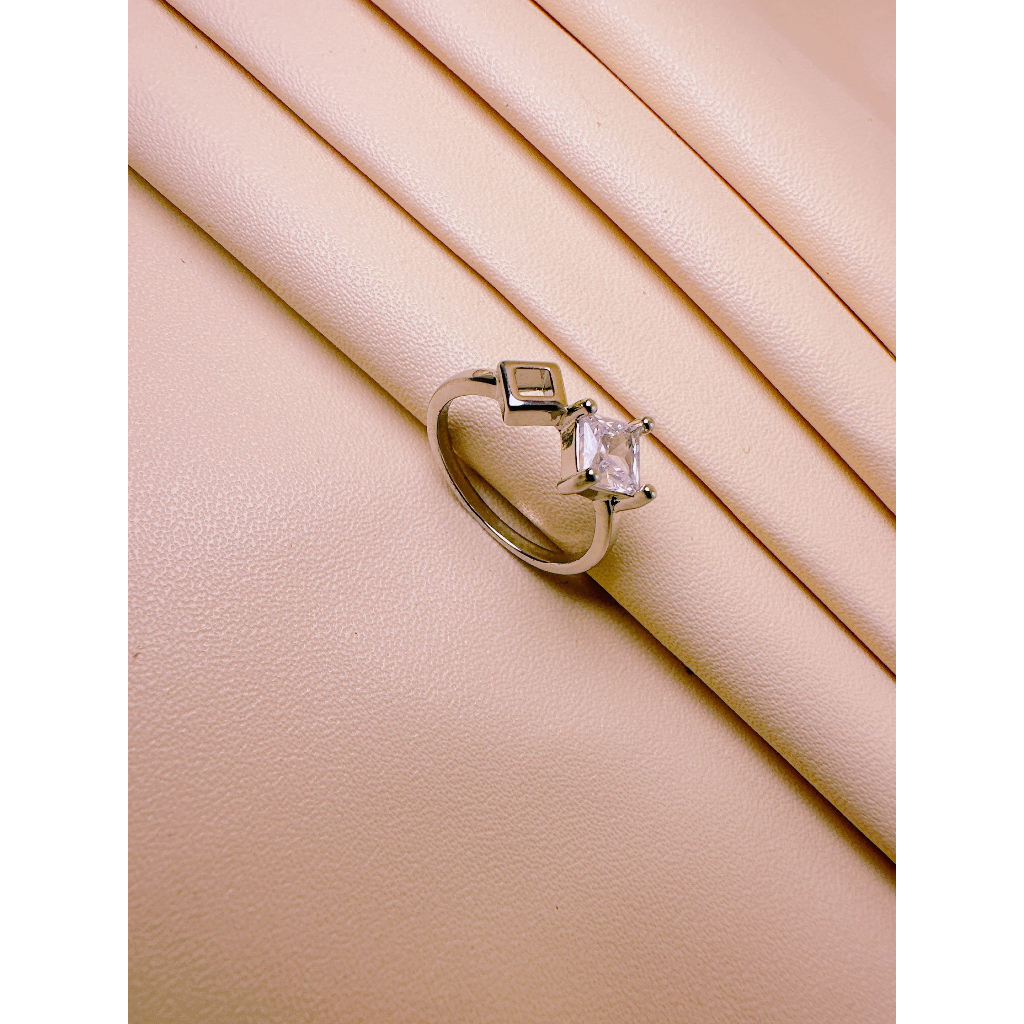 แหวนเงิน P02 สวยหรู MJ