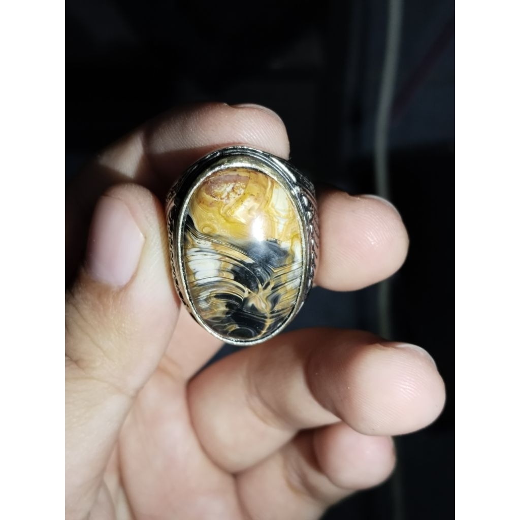 แหวนหินคอรัลหนงกา 24B16Bu9mm