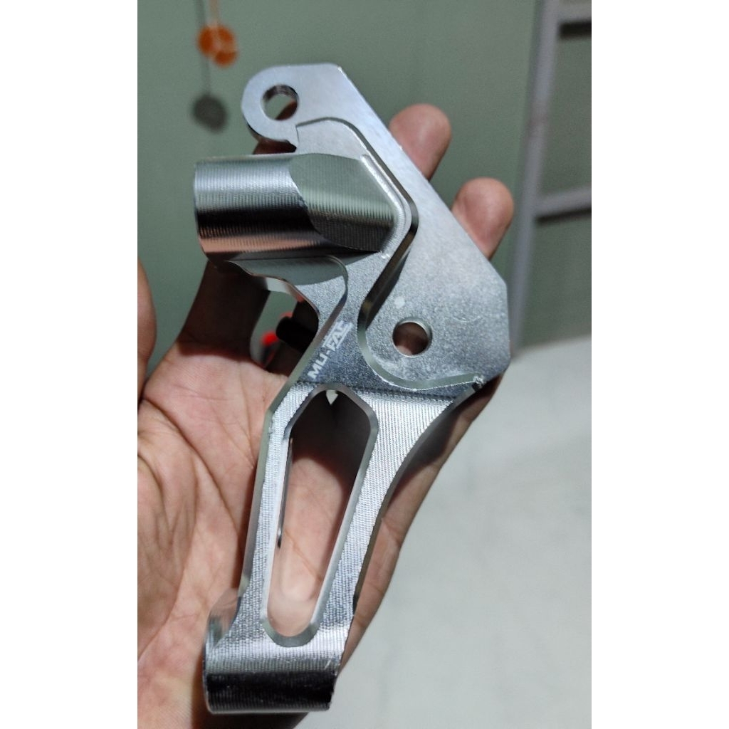 วงเล็บ caliper pitch 100 bremb0 m7 m3 m432 m4 m50 gp4rx pnp skok yamaha vixion ใหม่เก่า kyb zeto jup