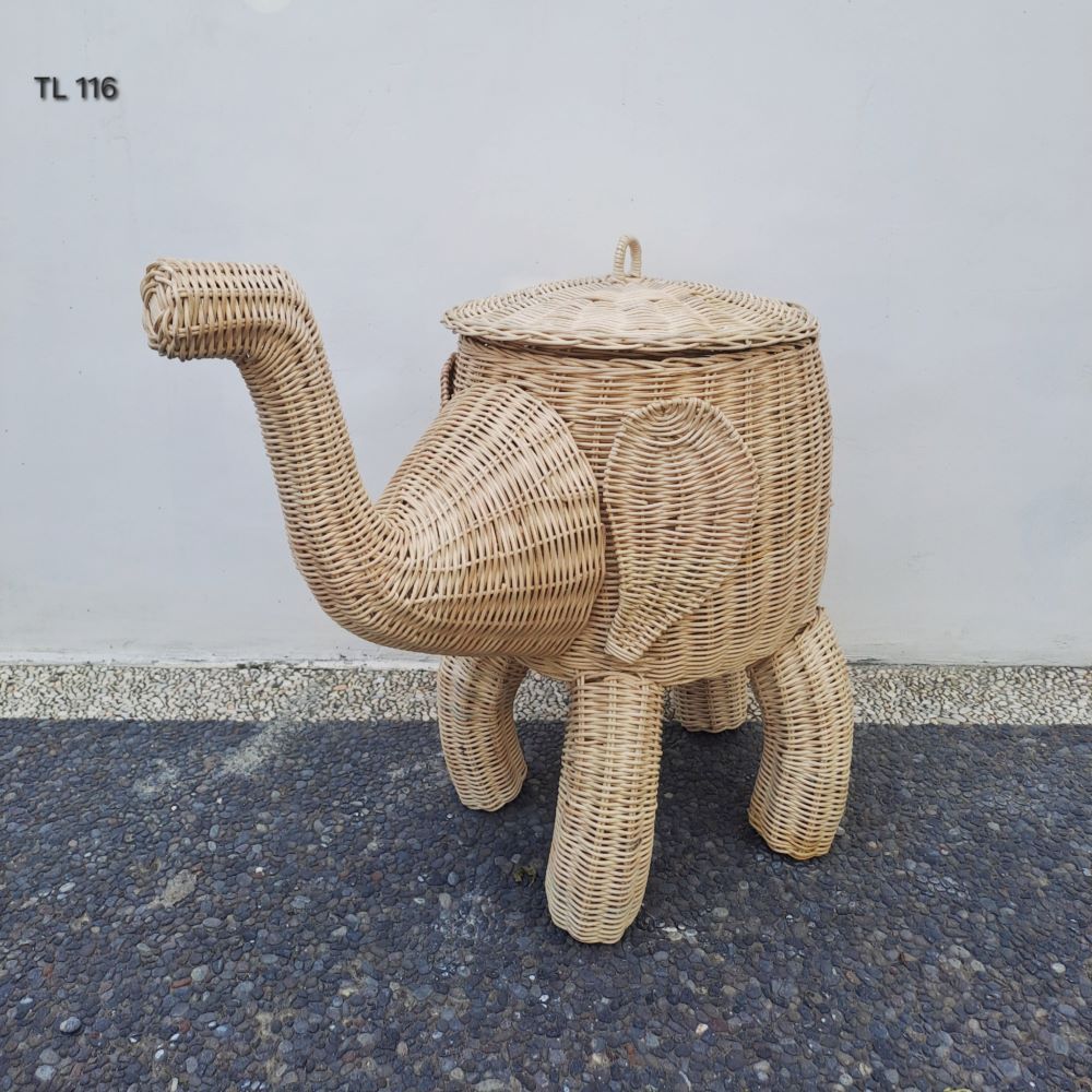 LAUNDRY BASKET / WOVEN LAUNDRY BASKET / RATTAN LAUNDRY BASKET / ASTHETIC LAUNDRY BASKET