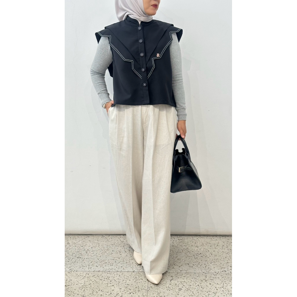 เสื้อกั๊ก Avira - Dinara Series - ผ้า Dfr