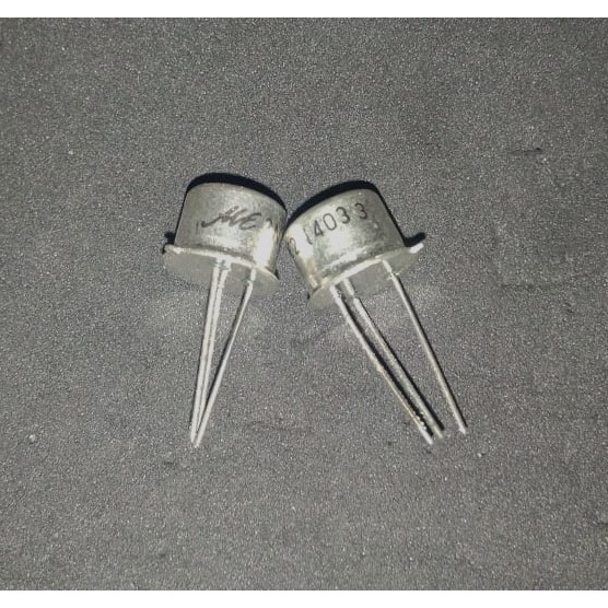 ทรานซิสเตอร์ 2N4033 Silicon PNP 0.8W 60V 1A สัญญาณขนาดเล็ก PNP ทรานซิสเตอร์