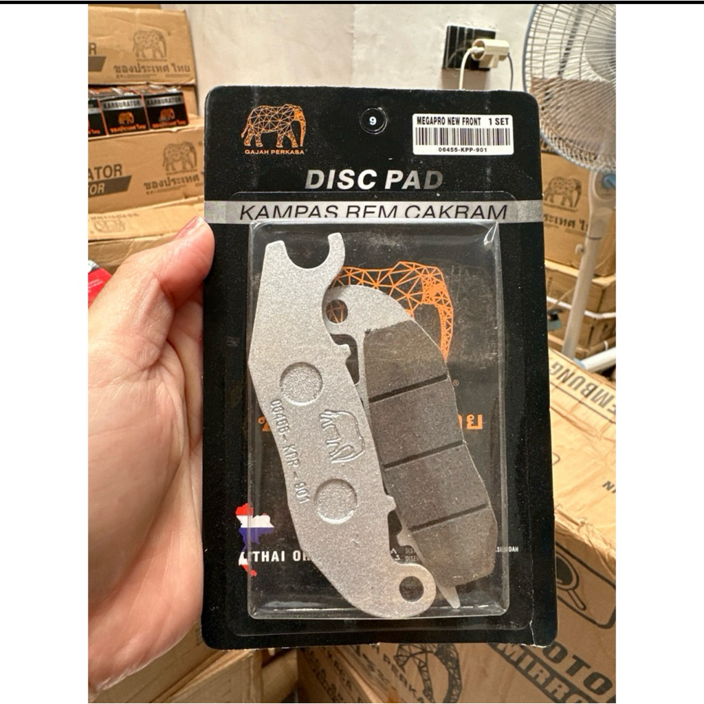 Dispad / Discpad / ผ้าเบรคหน้า Mega Pro New Front Thai Origin