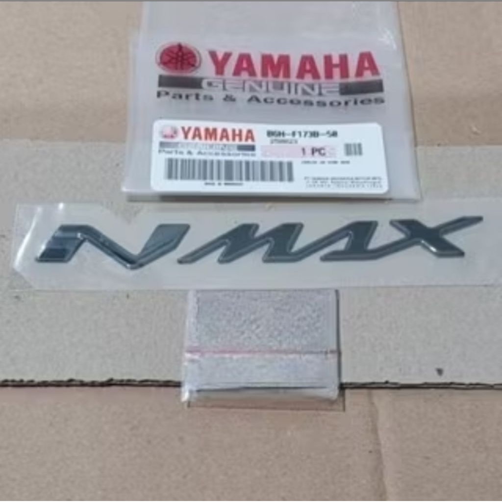 Original สีดํา nmax new body cover logo Emblem b6h-f173b-50
