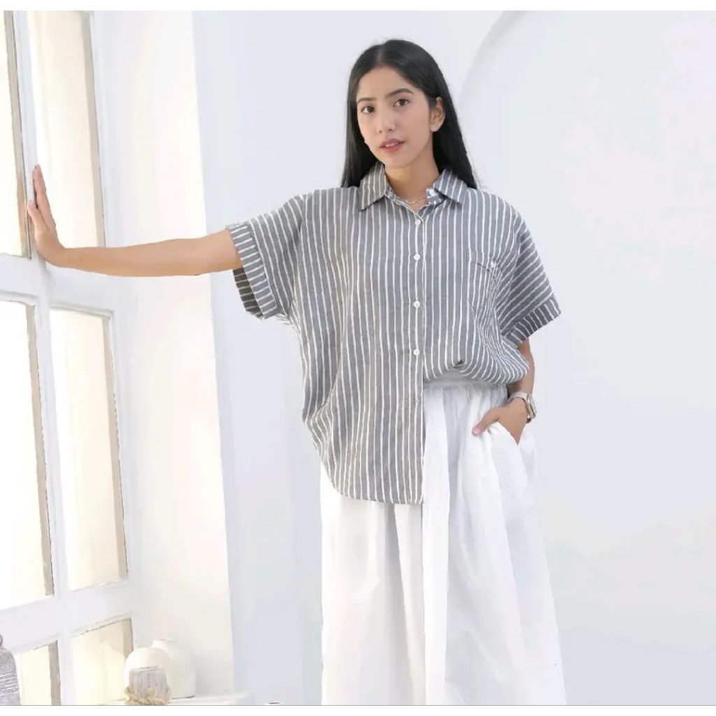 KEMEJA OVERSIZE CASUAL STRIP SHORT SHIRT เสื้อท็อปผู้หญิง