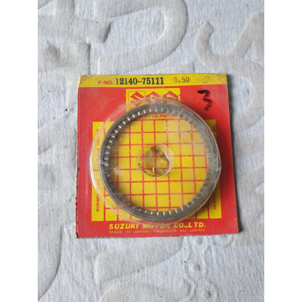 Suzuki Carry Os Oversize 50 แหวนลูกสูบ 12140-75111-050 หมายเลขหายาก
