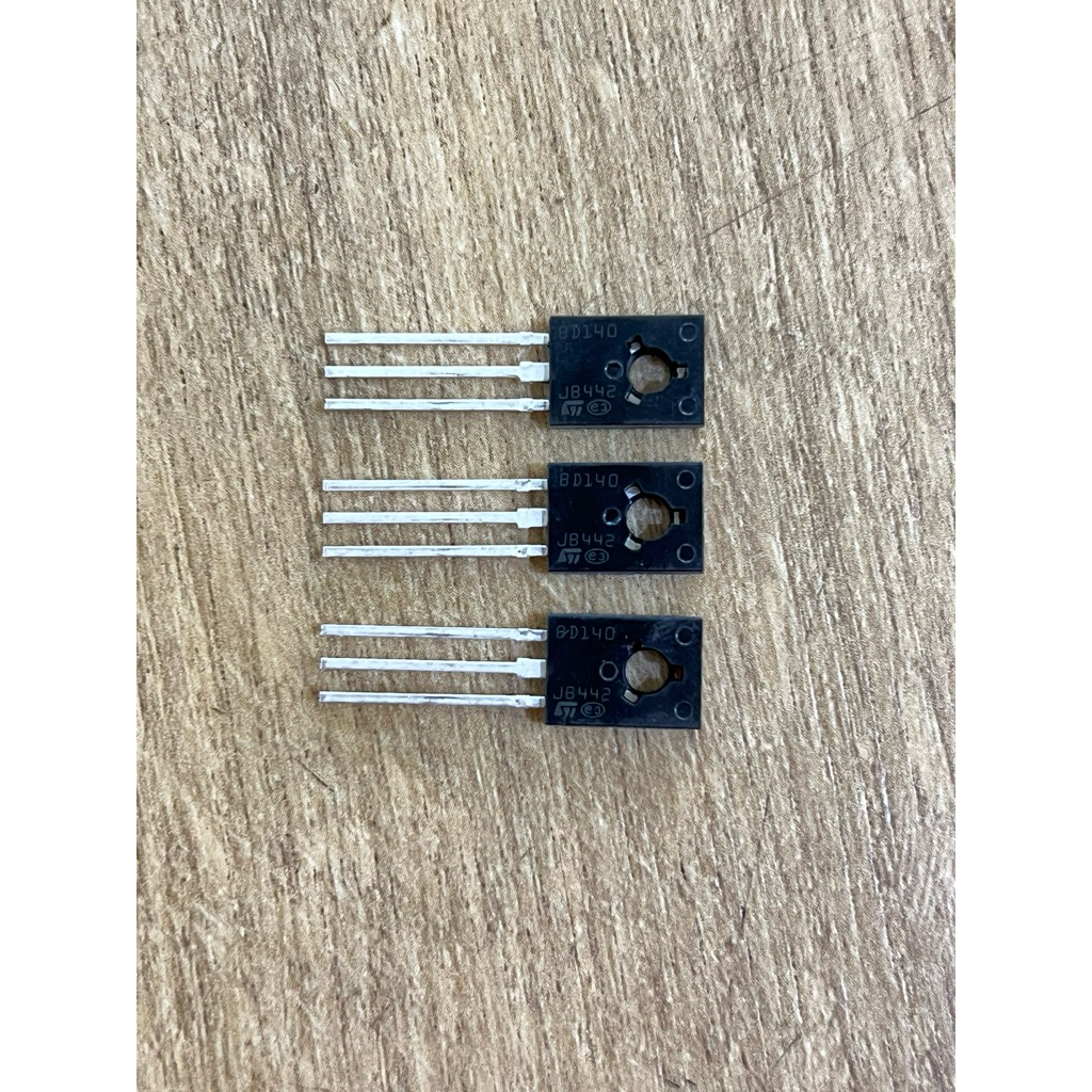 ทรานซิสเตอร์ BD 140 St I BD140