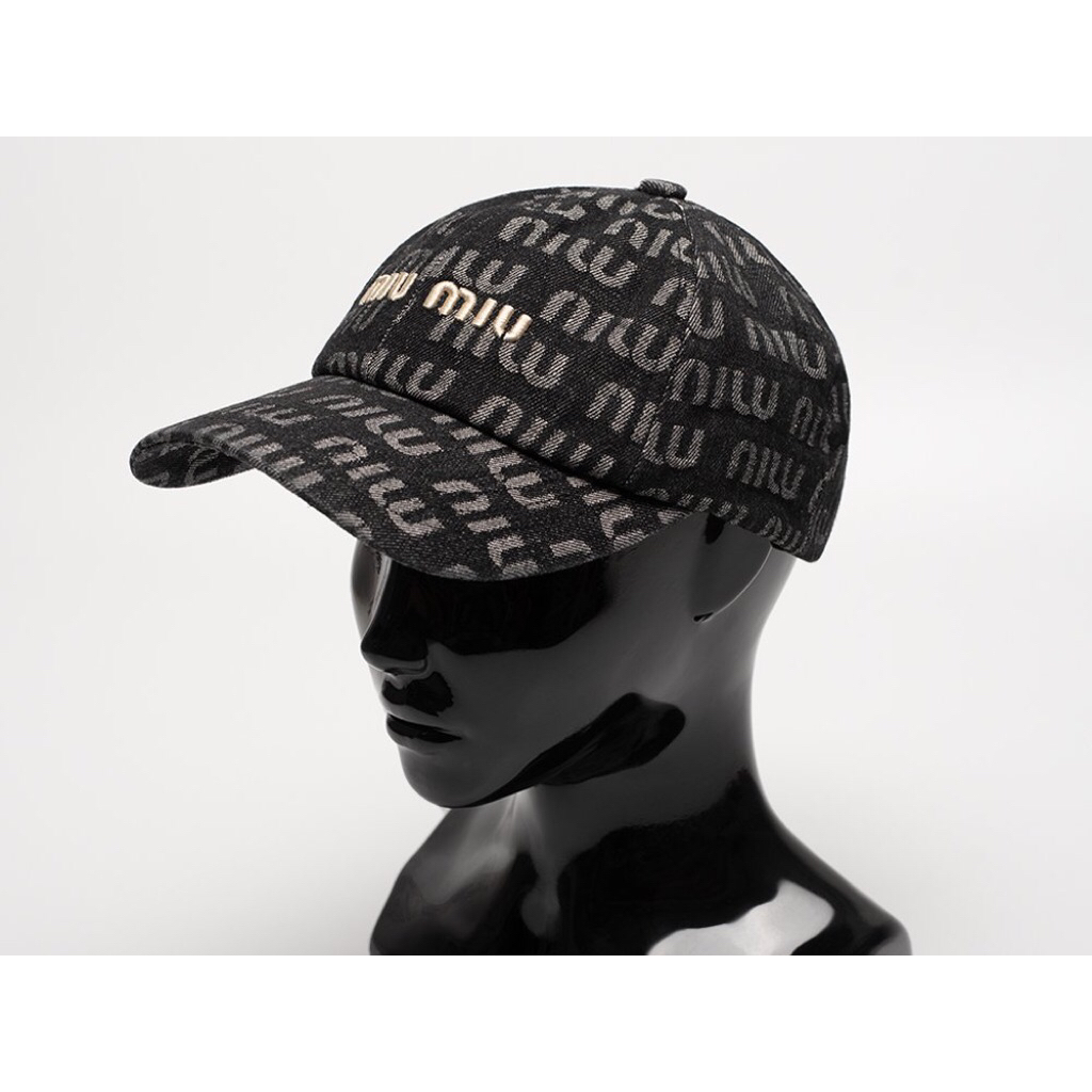 หมวกเบสบอล กางเกงยีนส์ปัก miu-uim พรีเมี่ยมลุคเรียบหรู cap