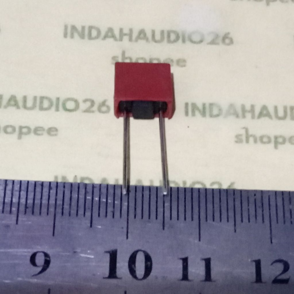 MERAH T2A 250v ฟิวส์กล่องสีแดงฟิวส์ 2A 250v ฟิวส์ระยะทางเท้า 5mm 2 ampere T2A 250v สีแดง