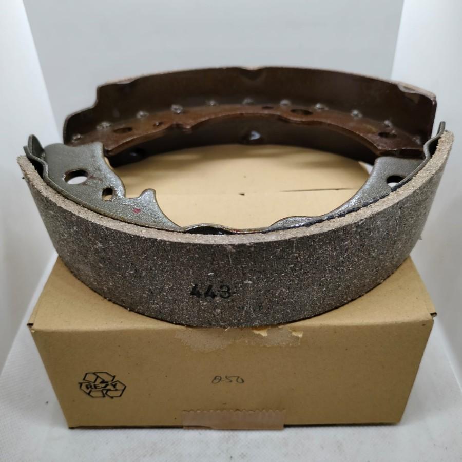 SPARE PART รองเท้าเบรคมือเบรค CAMP ISUZU ELF NKR 66 71 NMR 71 รถ