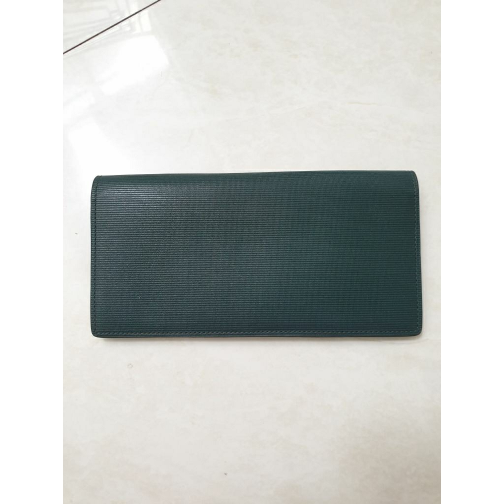 กระเป๋าสตางค์หนัง Ema Yau