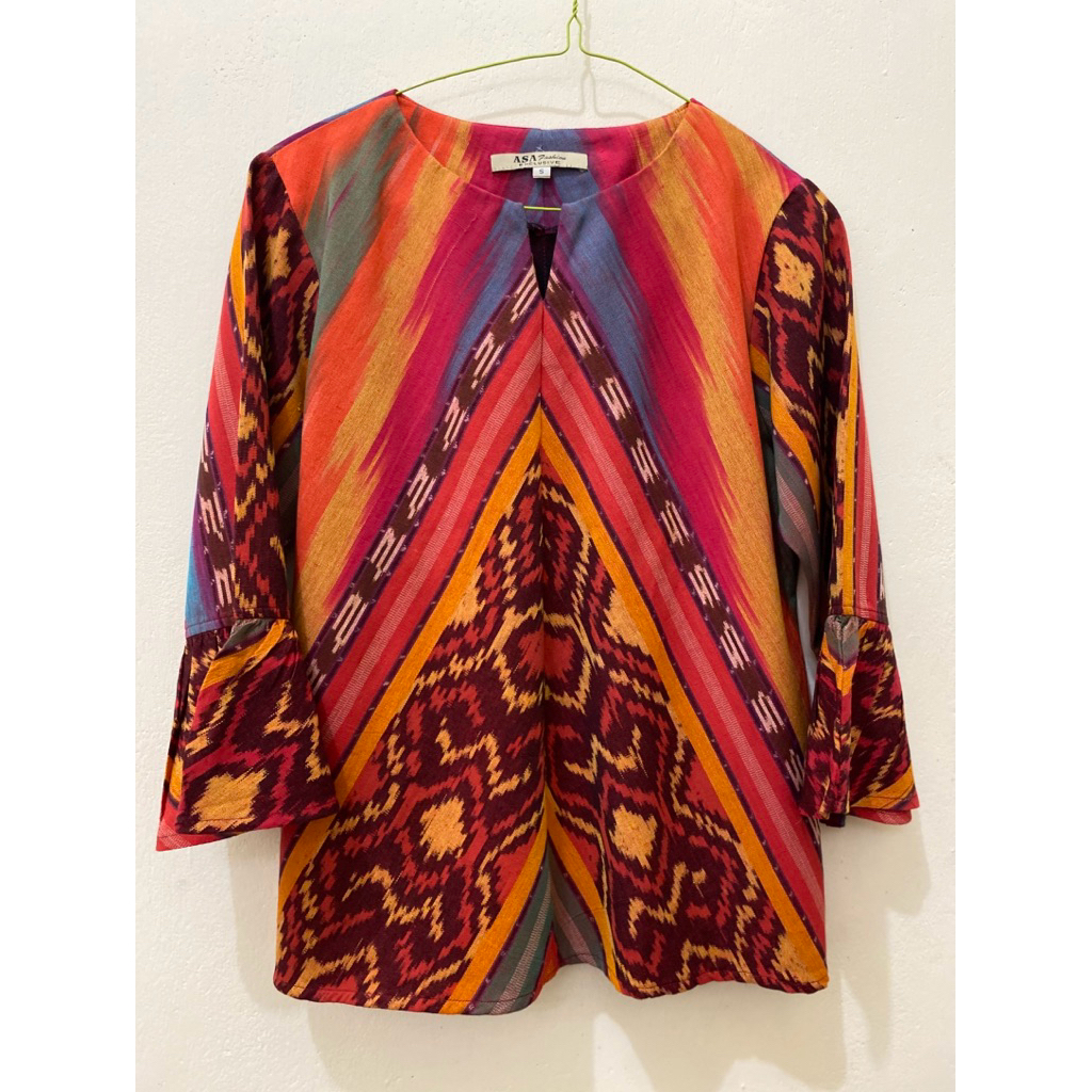 เสื้อ UNIQUE********