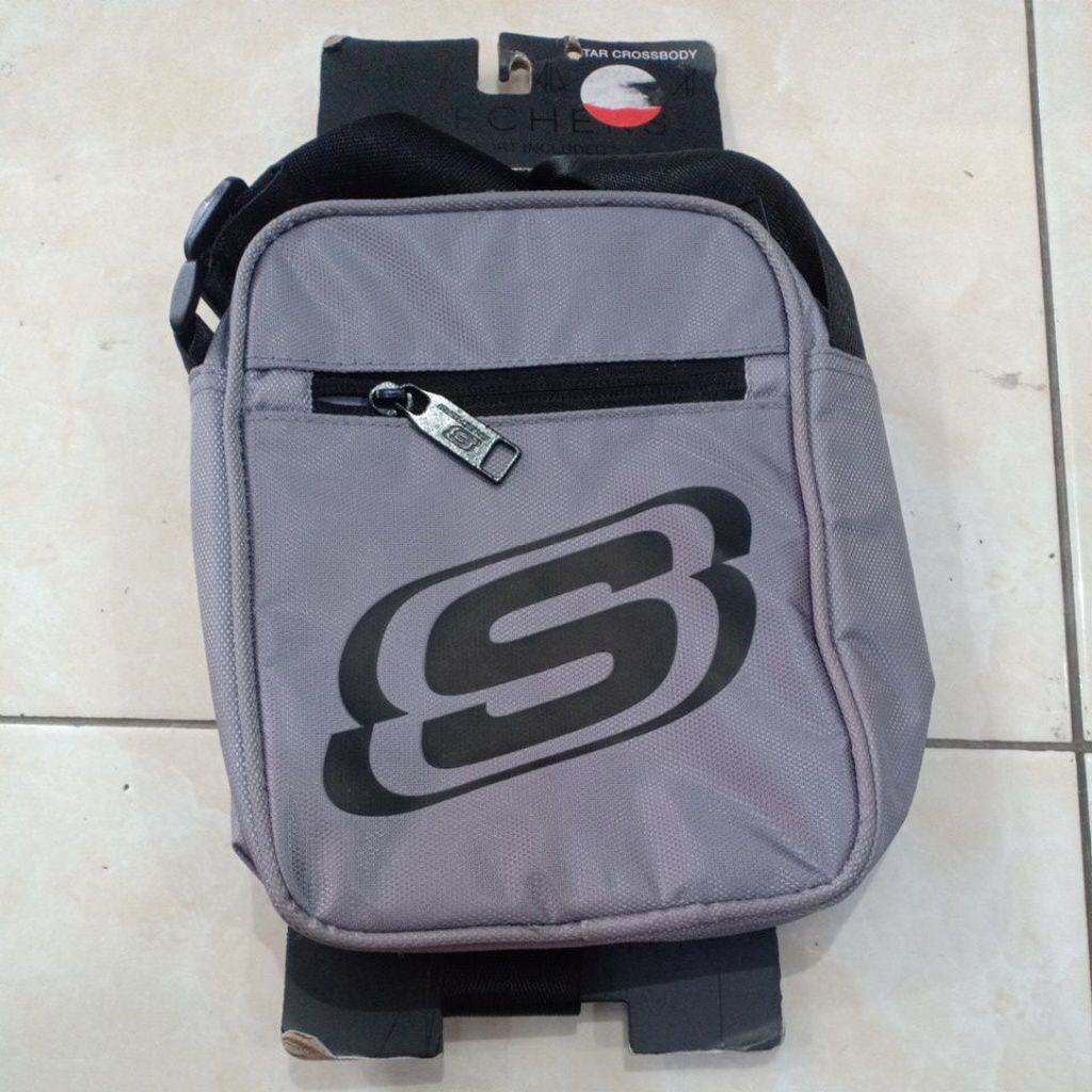 กระเป๋าสะพายข้าง SKEBPT7918GY