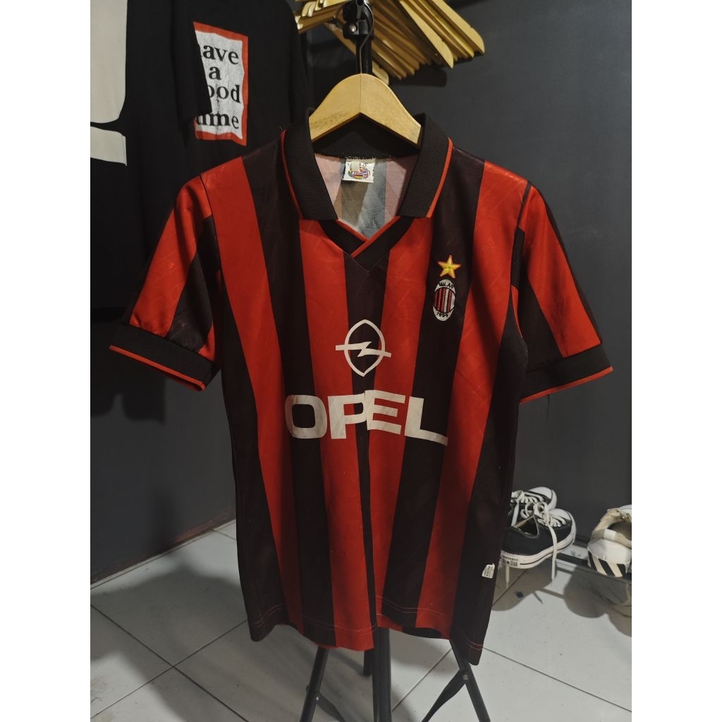 เสื้อแข่ง AC Milan Vintage Bootleg