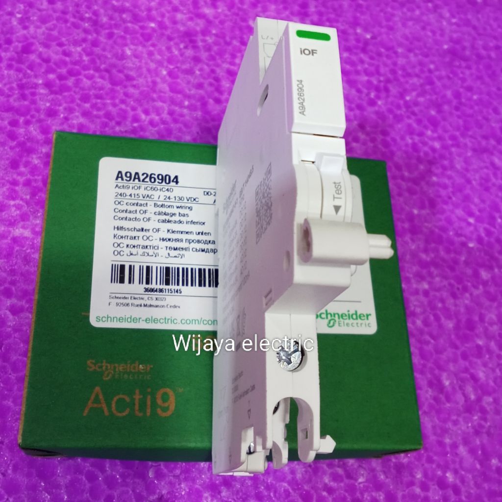 SCHNEIDER IOF เปิดปิด AUX 1 CO สําหรับ IC60 SERIES A9A2904