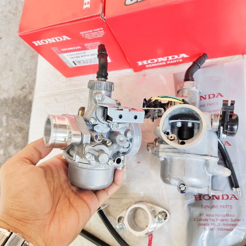 (คาร์บูเรเตอร์ Mio Vario Beat Spin Skydrive Skywave ETC) แพ็คเกจคาร์บูเรเตอร์ดั้งเดิม Kharisma/Supra X 125 + ข้อต่อ Manifold Matic Mio Spin Vario Beat Skywave Skydrive ETC.