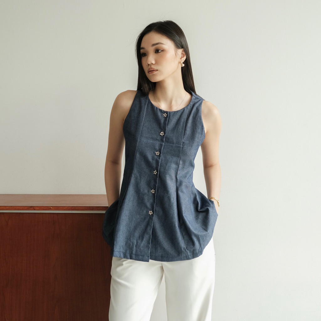 SNOOZE - Fleur Top (ยีนส์กระดุมดอกไม้/เสื้อกั๊ก)