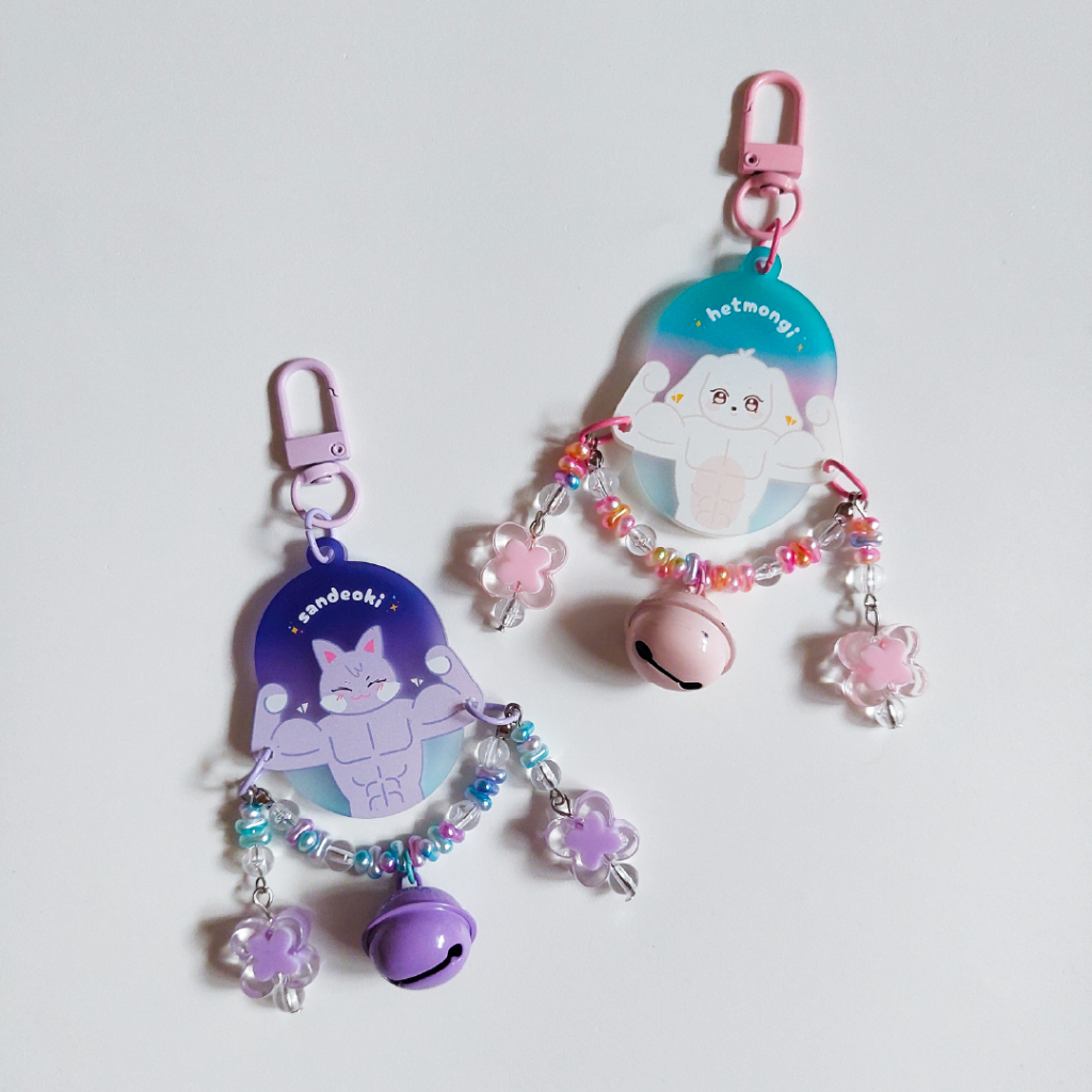 Anniez Biceps - เสน่ห์กระเป๋า, พวงกุญแจ