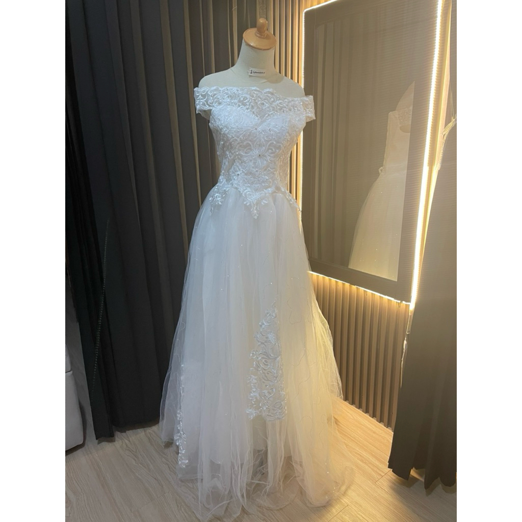 WEDDING GOWN PRELOVED / PARTY DRESS / BRIDEMAIDS GOWN / WEDDING DRESS / WEDDING KEBAYA / GRADUATION 