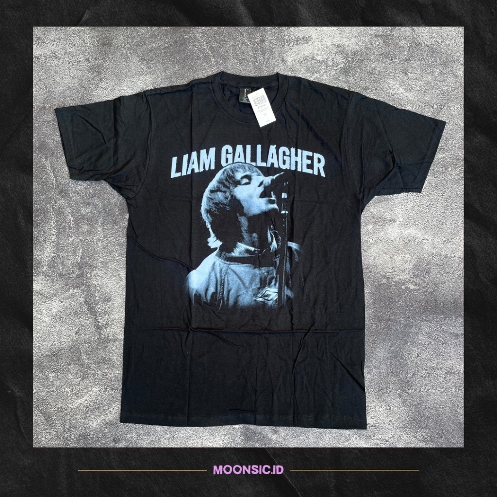 เสื้อยืดวง Oasis อย่างเป็นทางการ - ภาพเหมือน Liam Gallagher