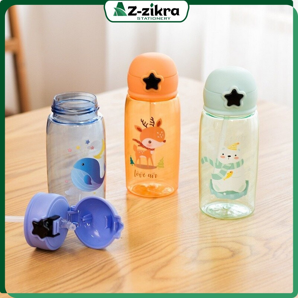 EC ขวดน้ําดื่มสําหรับเด็กพร้อมหลอด / 500ML ขวดน้ําดื่มปลอดสาร BPA พร้อมตัวอักษรน่ารัก ปุ่มดาว Az Zik