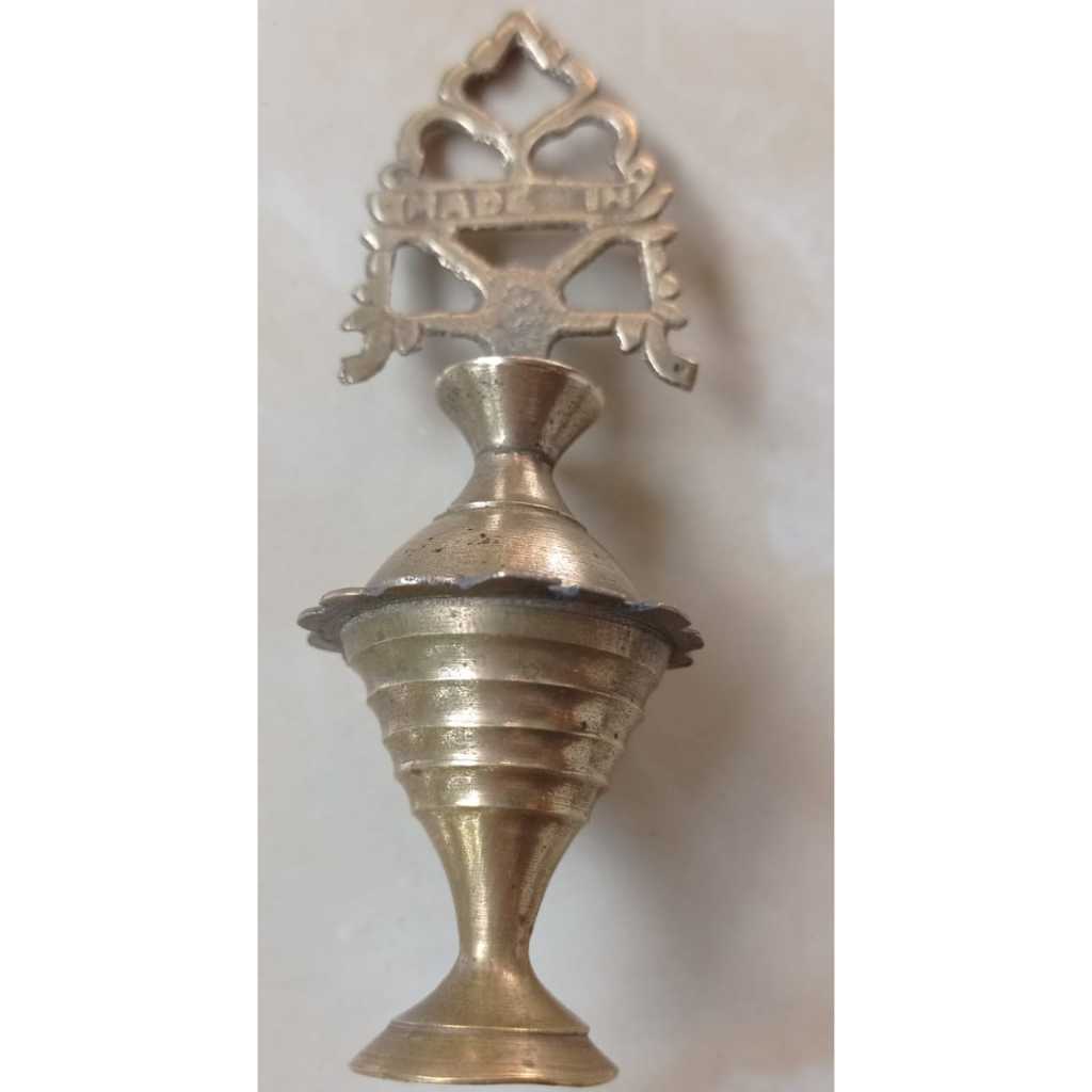 OLD EYE LINER*******