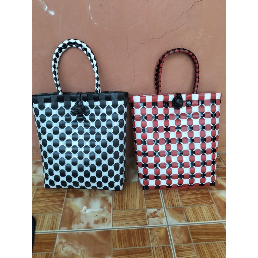 BEAUTIFUL MONOCHROME BAG 25X25cm