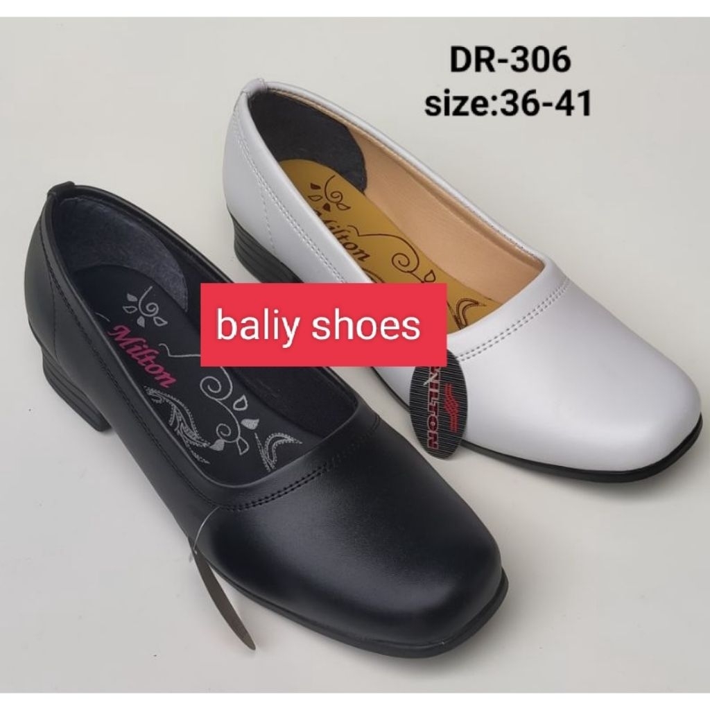 รองเท้าโลฟเฟอร์ Milton