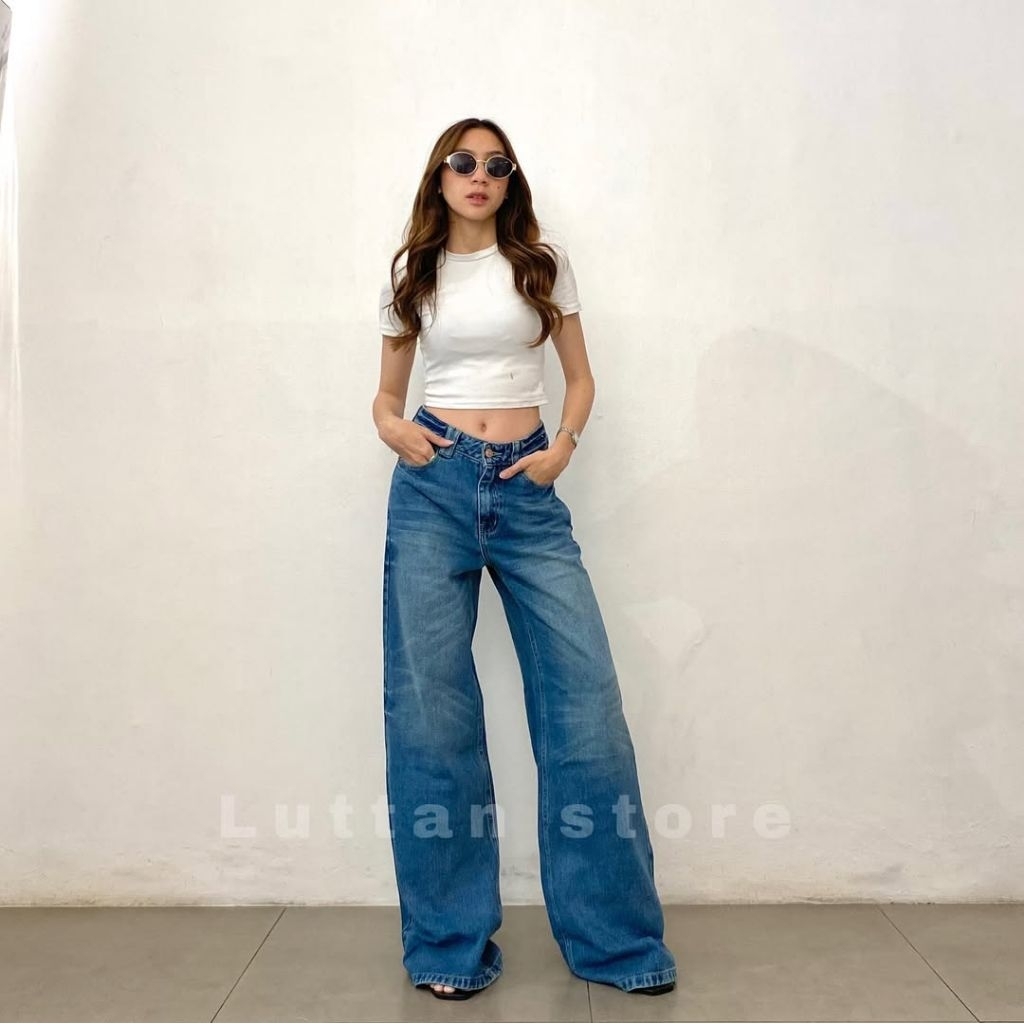 กางเกงยีนส์ขาบาน Kazuha