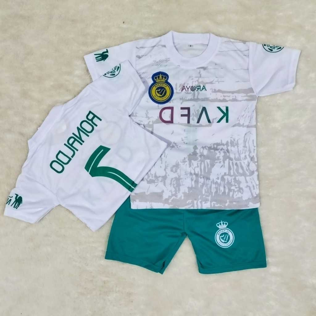 AL NASSR WHITE KIDS FOOTBALL SHIRT / ใหม่ล่าสุด Ronaldo AL NASSR FOOTBALL SHIRT SET AND 2025