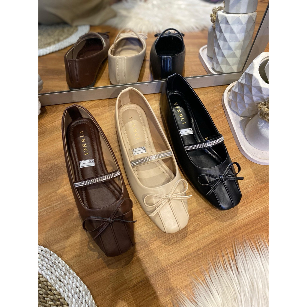 Melly panus ริบบิ้น Blink รองเท้าโลฟเฟอร์ผู้หญิง Blink รองเท้าโลฟเฟอร์