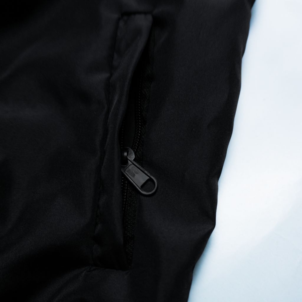 PLAIN RUNNING JACKET CASUAOUTFITS ผู้ชายผู้หญิงพรีเมี่ยม PLAIN PARACHUE JACKET UNISEX PREMIUM/ PLAIN ANTI-UV SPORTS JACKET สําหรับผู้ชายและผู้หญิง - รูปที่ 2