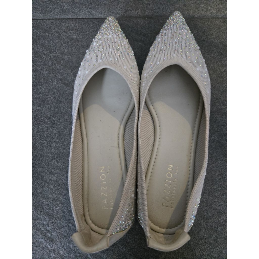 รองเท้าส้นเตี้ย Preloved Pazzion