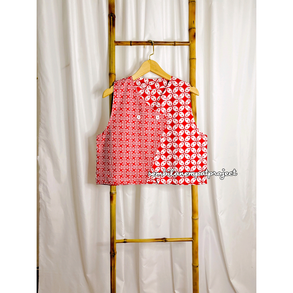 MERAH MANDA VEST / BATIK VEST / ผู้หญิง VEST / แดงและขาว
