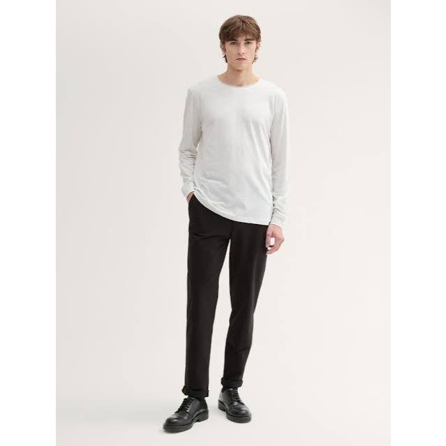 T0M TA1L0R กางเกงเทปแดง