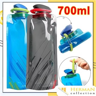 HC Botol Minum Lipat Plastik 700ML Botol Air Minum Lipat Portable Camping Hiking Drinking Bottle 700ml Reusable Ultralight Foldable Water Bag Tempat Minuman Olahraga Outdoor Untuk Perlengkapan Haji Umroh Kapasitas Besar