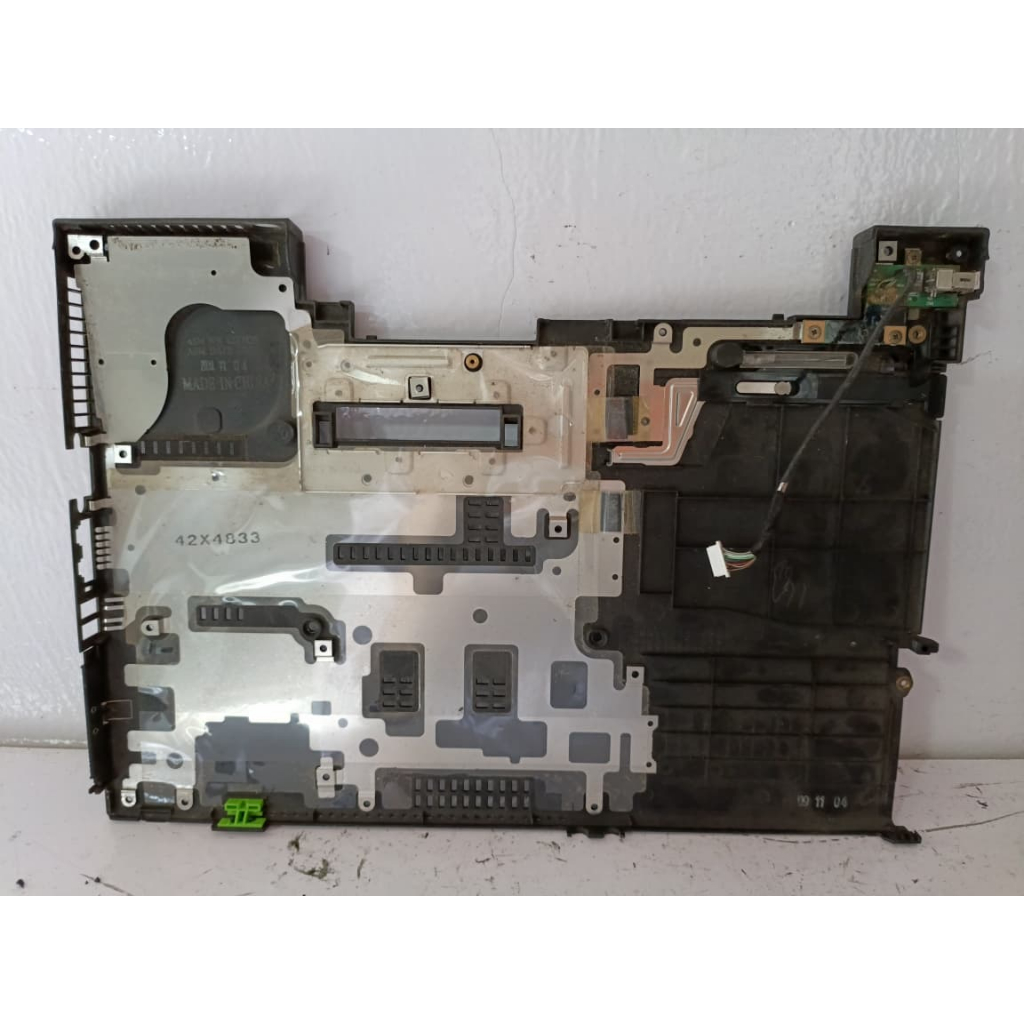 BOTTOM CASE LENOVO TYPE 7474 - ercomp1