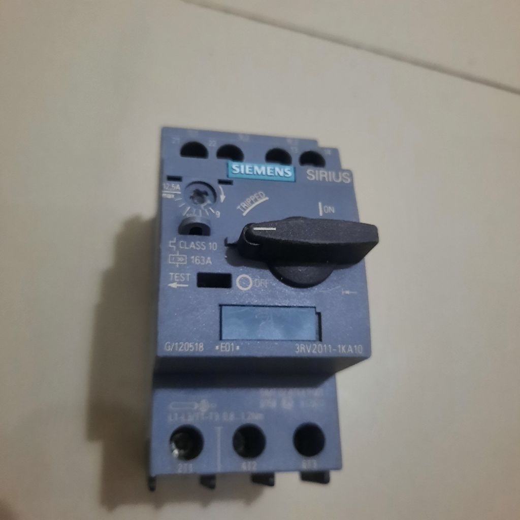 มอเตอร์ MANUAL STARTER SIEMENS SIRIUS 3RV2011-1KA10 9-12,5A 3p