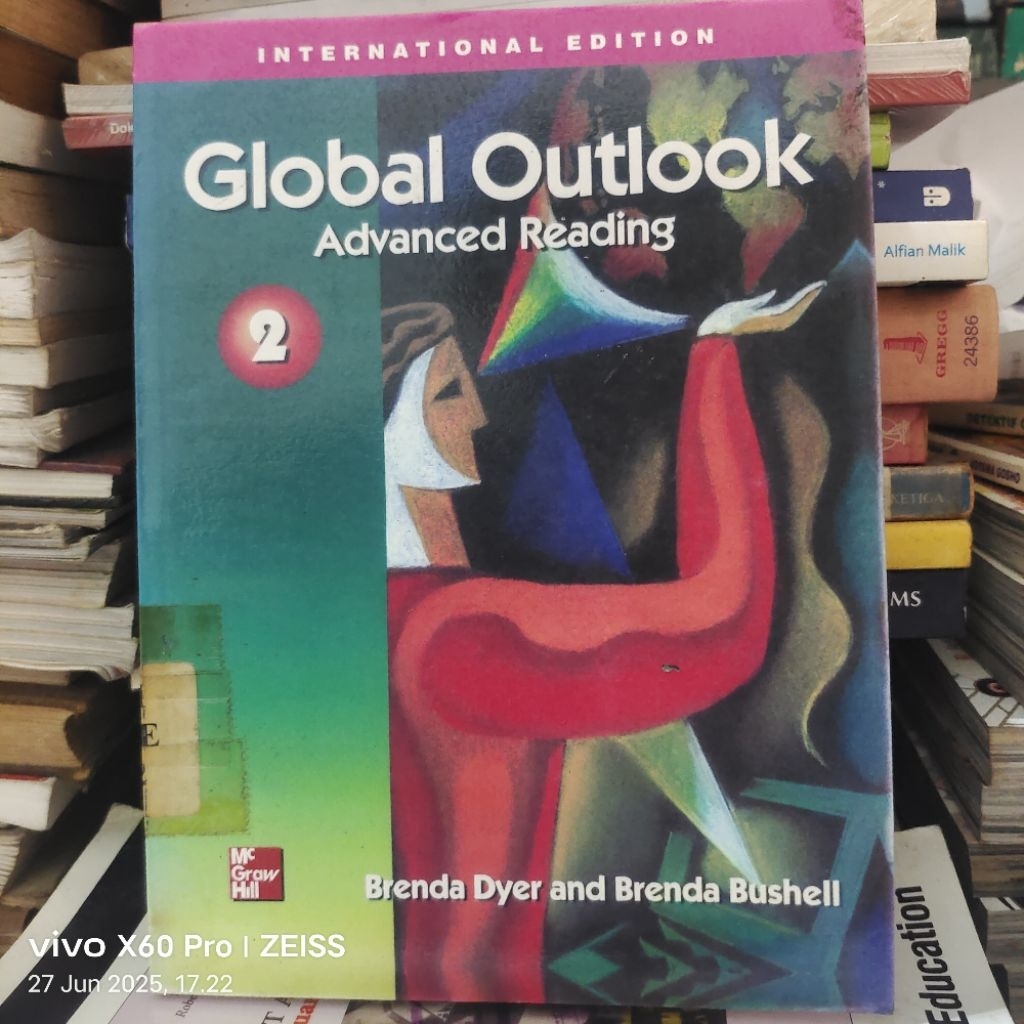 GLOBAL OUTLOOK ADVANCED READING 2 หนังสือต้นฉบับ