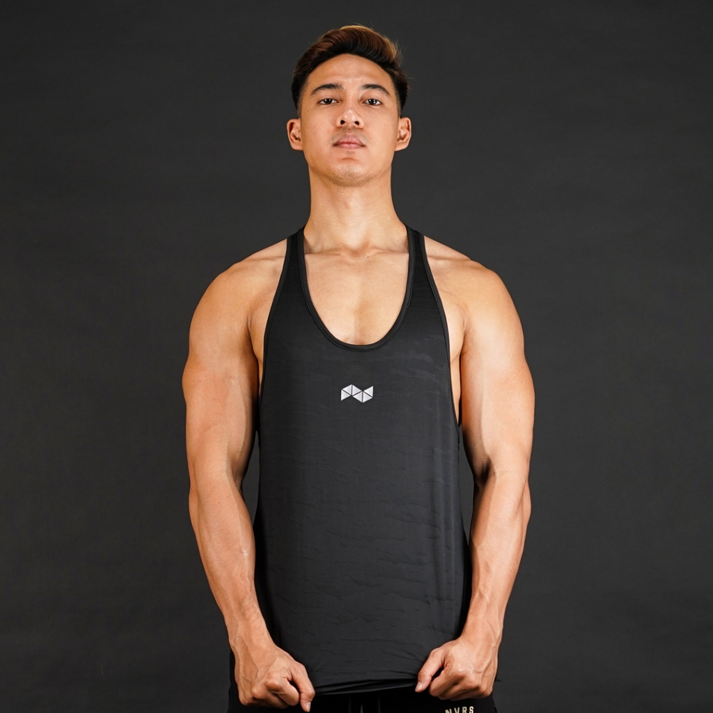 NEVERES Hunt Stringer