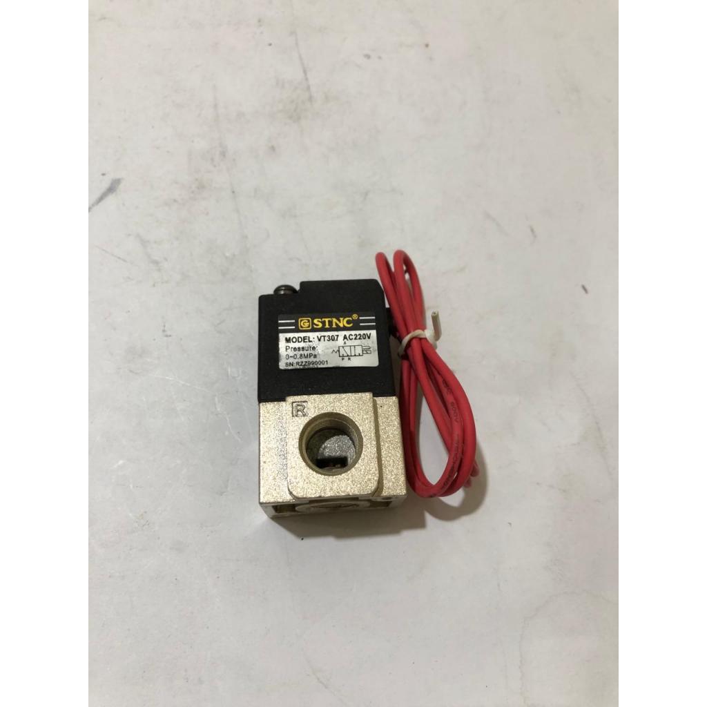 โซลินอยด์วาล์ว SMC VT307-4G-02 VT307 4G 02 VT3074G02