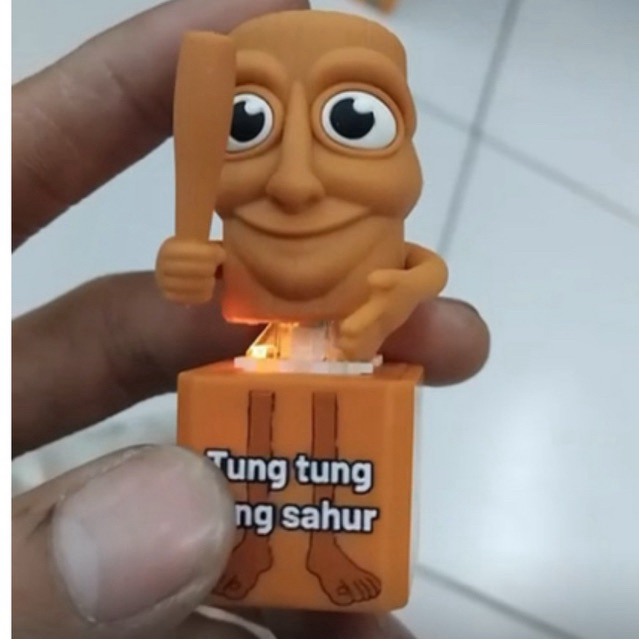 พวงกุญแจ TUNG TUNG SAHUR