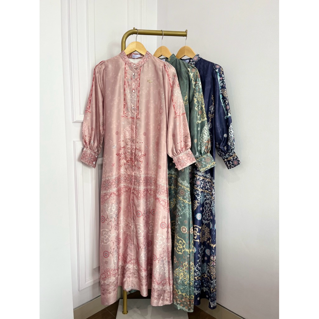 HUMAYUN DRESS DYN x Ella Muhammad