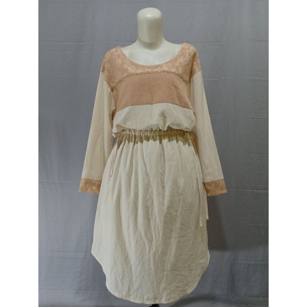 Axes Femme Midi Dress