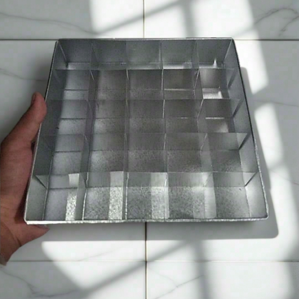 Brownie Divider Pan 20x20/20x10