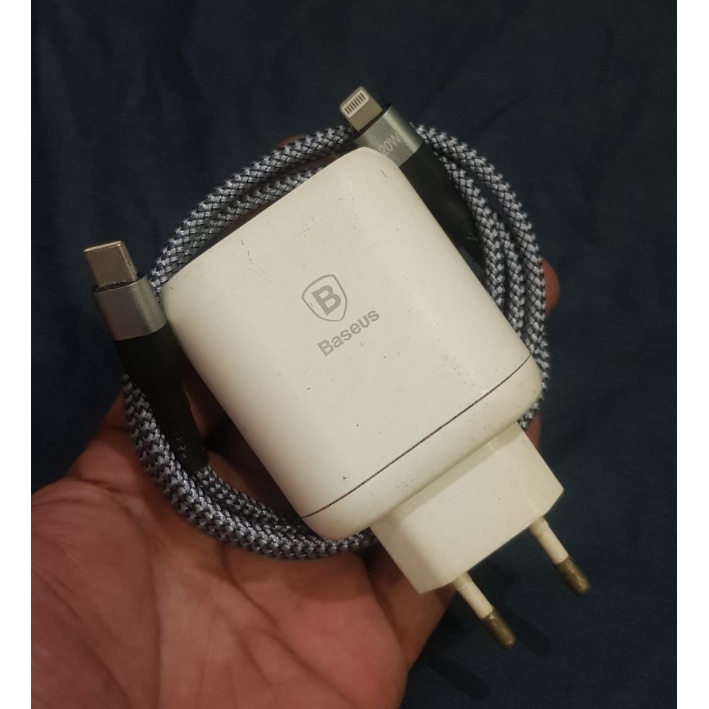 ORI Baseus EX Charger สําหรับ iphone 12pro Fast 32watt พร้อมใช้งาน